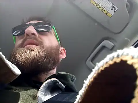 otterlover123 online show from November 11, 5:13 pm