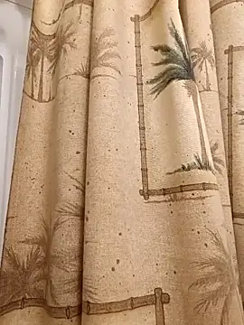 otterlover123 online show from December 14, 5:40 pm