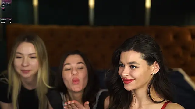 Snapshot of Gabriella054 chatting on February 7, 2:58 pm Gabriella054 online show from February 7, 2:58 pm