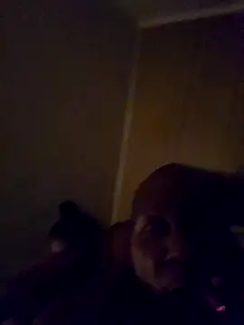 Snapshot of Cameltoekilla chatting on December 19, 4:23 am Cameltoekilla online show from December 19, 4:23 am