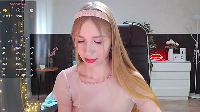 Cutie Annie online show from February 26, 8:15 am