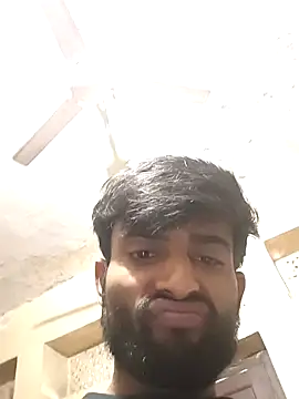 Snapshot of PRIYANHU@xh chatting on November 18, 9:14 am PRIYANHUxh online show from November 18, 9:14 am