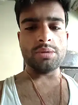 PRIYANHUxh online show from April 7, 6:03 am