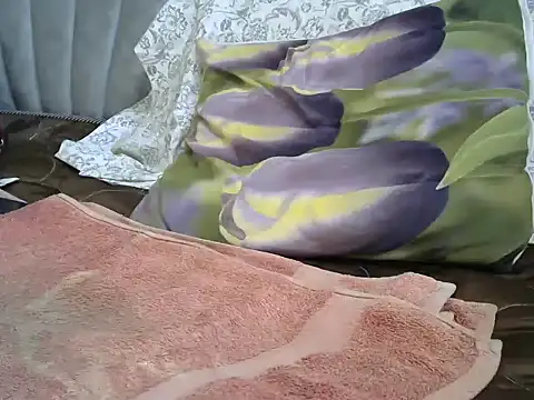 Candykitten online show from February 16, 9:04 am