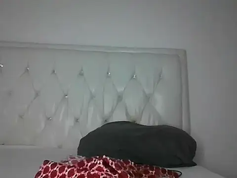 Candykitten online show from March 22, 5:52 pm