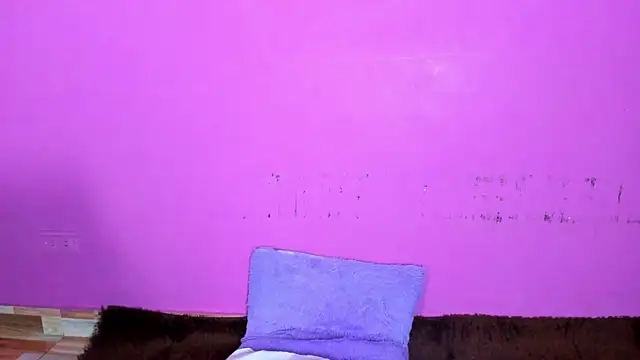 jade brunnette online show from December 22, 11:09 pm
