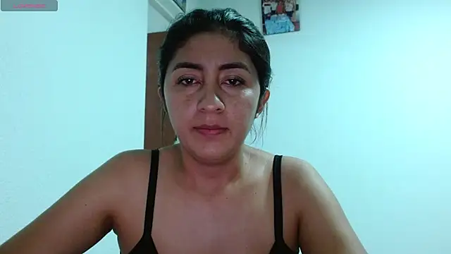 danna peterson1 online show from April 24, 1:30 am