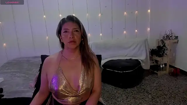 MichelleManson online show from March 6, 1:35 pm