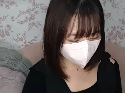 Snapshot of mei_hosina chatting on December 5, 3:17 pm mei hosina online show from December 5, 3:17 pm