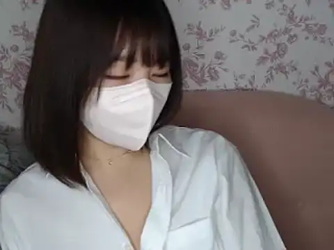 Snapshot of mei_hosina chatting on December 12, 12:38 am mei hosina online show from December 12, 12:38 am