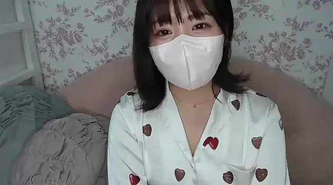 Snapshot of mei_hosina chatting on January 18, 4:21 pm mei hosina online show from January 18, 4:21 pm