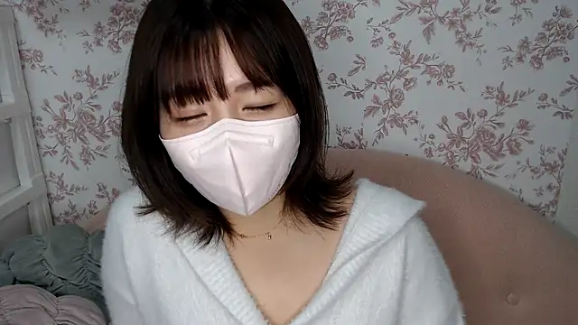 Snapshot of mei_hosina chatting on January 30, 3:51 pm mei hosina online show from January 30, 3:51 pm