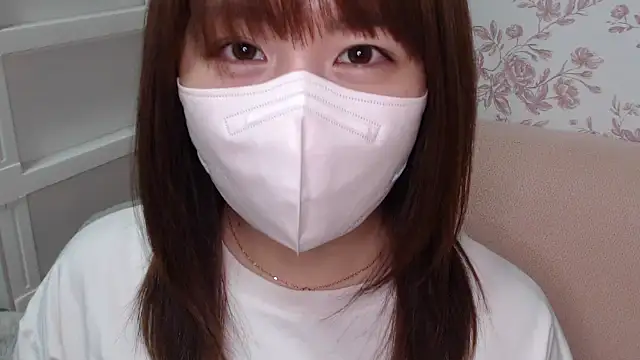 Snapshot of mei_hosina chatting on September 11, 2:28 pm mei hosina online show from September 11, 2:28 pm