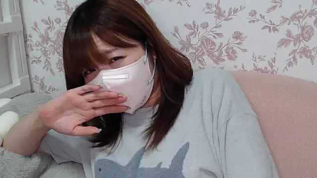 Snapshot of mei_hosina chatting on September 15, 3:56 pm mei hosina online show from September 15, 3:56 pm