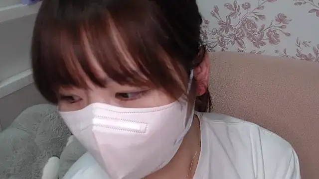 Snapshot of mei_hosina chatting on October 1, 3:18 pm mei hosina online show from October 1, 3:18 pm