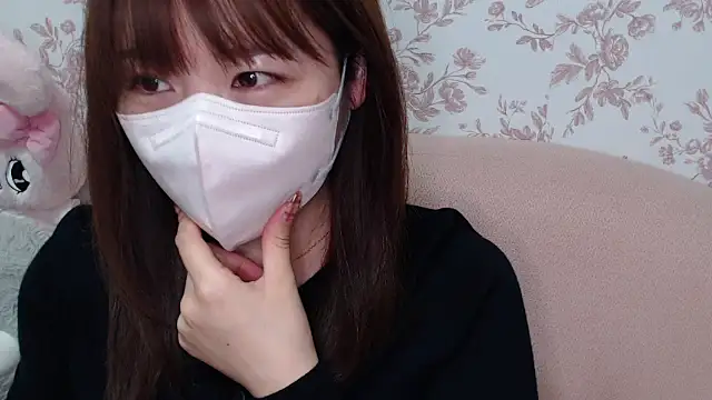 Snapshot of mei_hosina chatting on October 19, 3:56 pm mei hosina online show from October 19, 3:56 pm