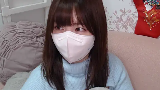 Snapshot of mei_hosina chatting on November 18, 12:38 am mei hosina online show from November 18, 12:38 am