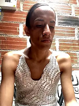 AlexaWarner online show from March 17, 4:10 pm