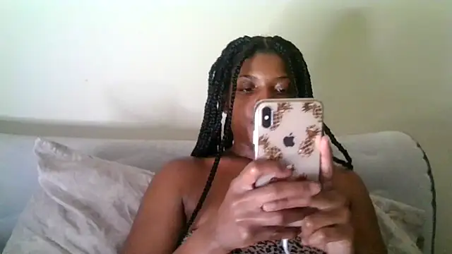 CaramelGoddessxoxo online show from May 19, 2:07 am