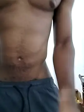 yungbigd online show from October 31, 6:53 pm