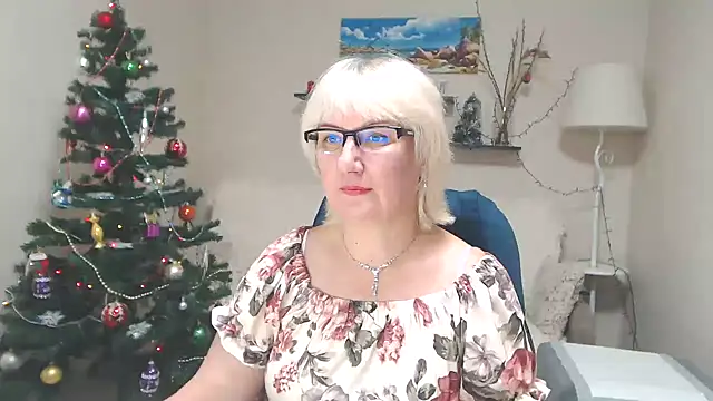 FleurMays online show from December 22, 9:11 am