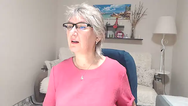 FleurMays online show from November 2, 5:54 am