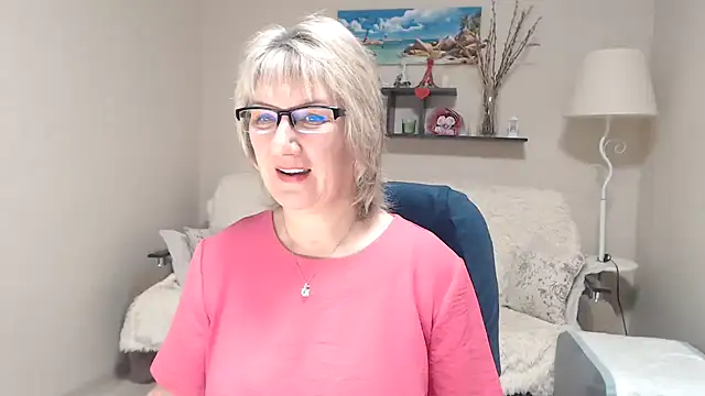 FleurMays online show from February 6, 5:34 am