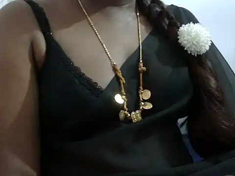 Hot akshara online show from October 4, 6:17 pm