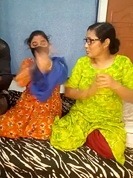 Snapshot of ArishaCouple chatting on January 26, 6:59 am ArishaCouple online show from January 26, 6:59 am