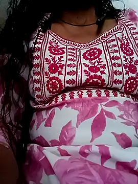 Snapshot of Gautami-telugu chatting on February 5, 7:39 am Gautami-telugu online show from February 5, 7:39 am