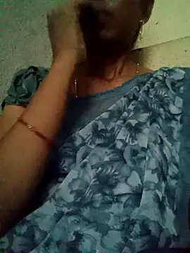 Snapshot of Gautami-telugu chatting on September 15, 2:33 am Gautami-telugu online show from September 15, 2:33 am