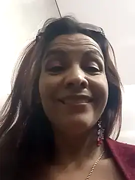 Milenahot 69  online show from December 15, 5:31 pm