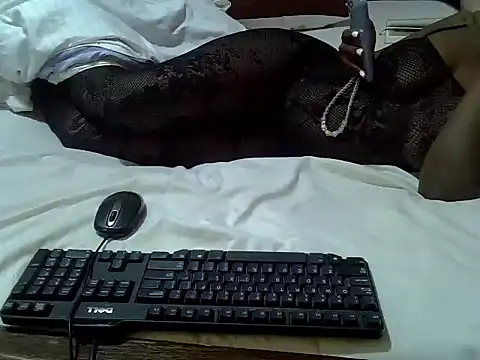 ebony sonya online show from December 17, 8:20 am