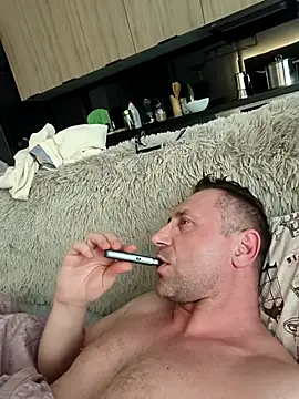 KolegaNudziarz online show from April 26, 5:38 am