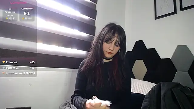 Maki Zein online show from March 7, 7:27 pm
