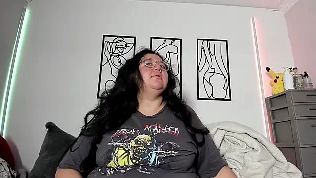 Snapshot of RubyPirsso18 chatting on March 11, 8:15 pm RubyPirsso18 online show from March 11, 8:15 pm