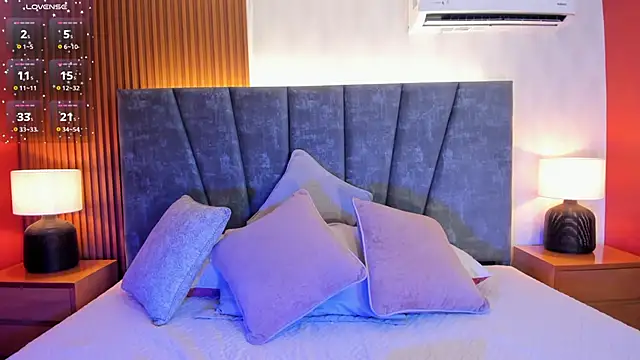 Snapshot of Ada__lee_ chatting on December 16, 1:32 am Ada lee online show from December 16, 1:32 am