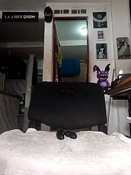 Lunita 5 online show from February 12, 2:01 pm