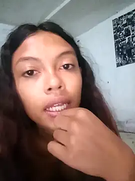 Lunita 5 online show from March 27, 2:39 pm