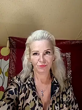 CassandraSandra44 online show from January 27, 4:11 pm