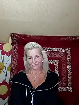 CassandraSandra44 online show from February 7, 12:28 pm