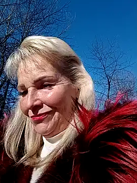 CassandraSandra44 online show from February 8, 10:39 am