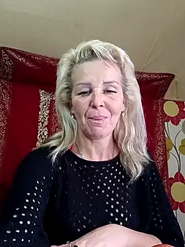 CassandraSandra44 online show from March 2, 9:10 am
