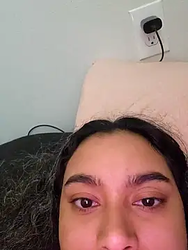 cinnaminnie online show from December 20, 5:42 pm