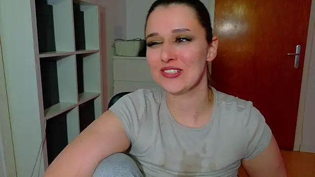 jenna-sxy19 online show from January 17, 11:51 pm