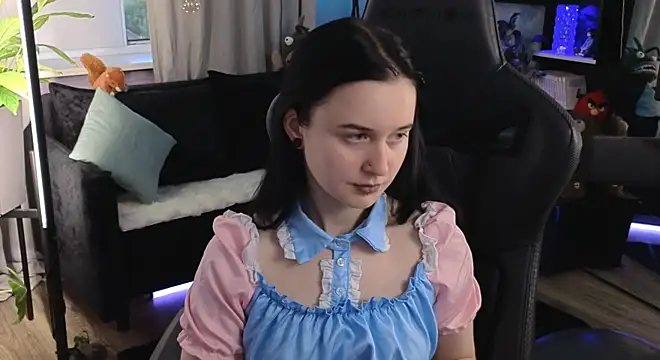 KiraLiLime online show from July 25, 5:21 pm