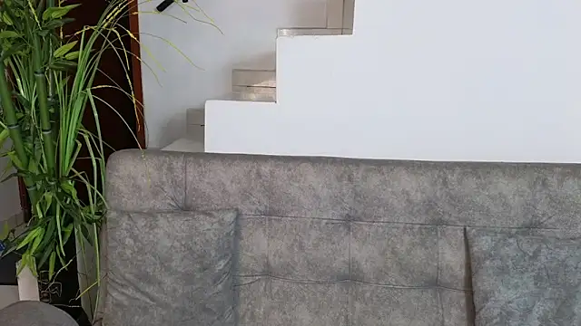 Lorenne Miller online show from March 12, 3:24 am