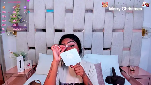 mia schwarz online show from December 16, 5:17 am