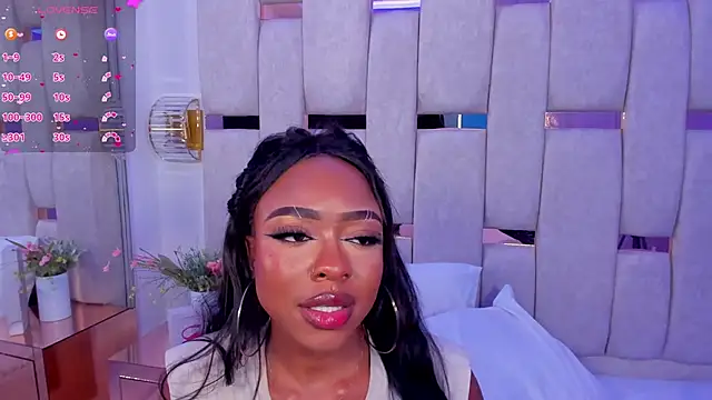 mia schwarz online show from January 25, 10:50 pm