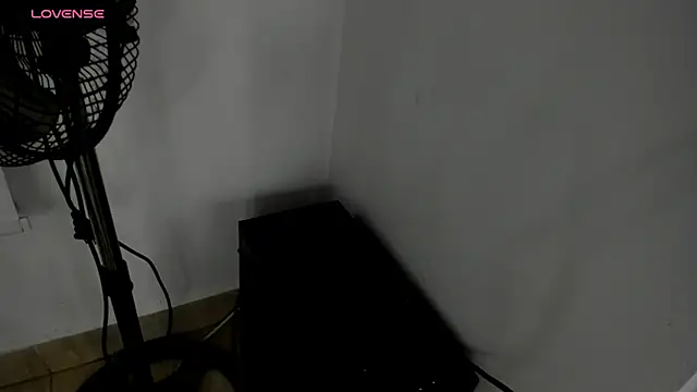 danielclarton1 online show from January 11, 12:12 am